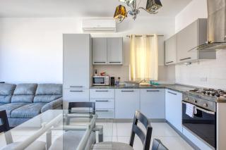 New to the market - Seabreeze apt by SF HOMES - 8