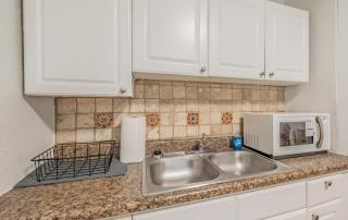 Close To Stockyards - Sleeps 8- Pets Welcome - 3