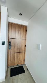 Modern apartment near the airport - 9