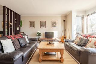 Dempster Court - No 10 - 7