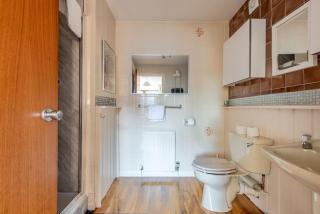 Dempster Court - No 10 - 5
