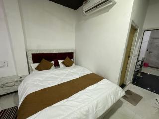 Geeta Bhawan - 4