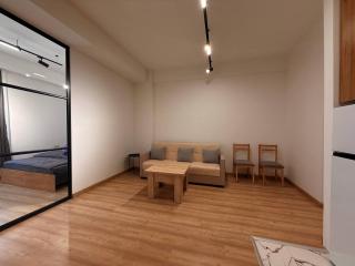 Mamikonyants Modern Stay - 3