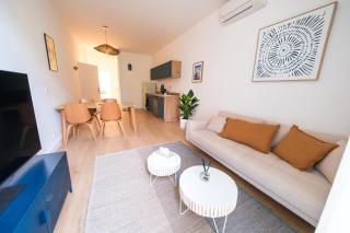 Les Suites du Parc - Elégance et lumière face au Parc Simone Veil appartement 2 chambres à 2 minutes des halles - 7