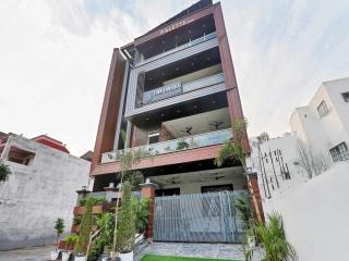 Palette Oraya Greens by CheckIn, Kathauta Lake, Lucknow - 3