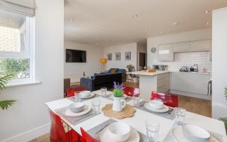 Culver Coast Apartment - 1