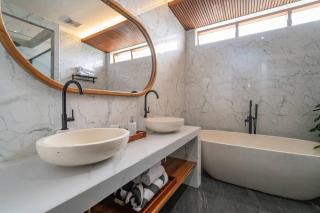 3BR Bali Retreat | Stay 3+ Nights & Enjoy FREE Transfers to Green School - 3