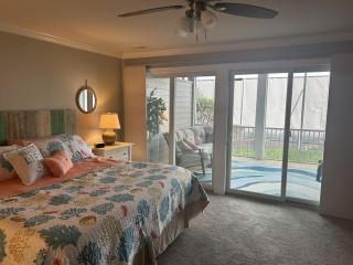 Beautiful Three Bedroom Bayville Shores Home - 1