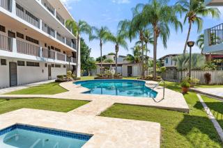 Corcega Apartment 1H walking to the beach - 9