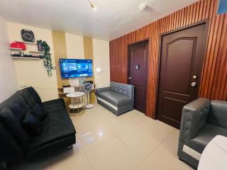 Mamby Gray's Place Balcony, Karaoke ,Wifi,Netflix &Kitchen - Imus - 6