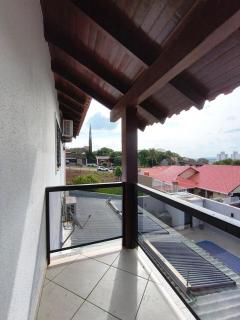 Linda casa central, com piscina aquecida e mesa de sinuca! - 5