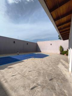 Linda casa central, com piscina aquecida e mesa de sinuca! - 9