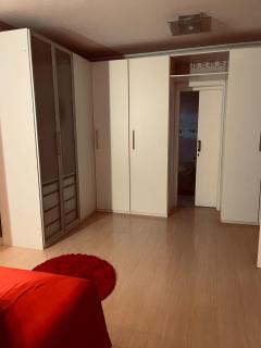 Linda casa central, com piscina aquecida e mesa de sinuca! - 3