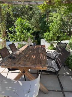 The Montagu Coach House - 4