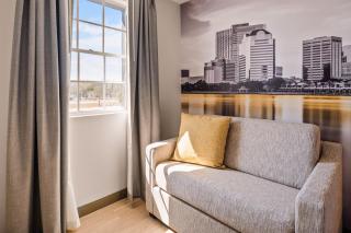 B&B HOTEL Jacksonville Airport - Newly Renovated! - 9