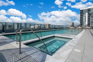 Brand New Downtown Studio - Prime Location - 4