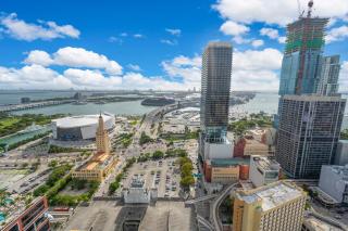Brand New Downtown Studio - Prime Location - 1