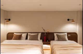 Vela Nguyen Hue Romantic Loft City View - 4