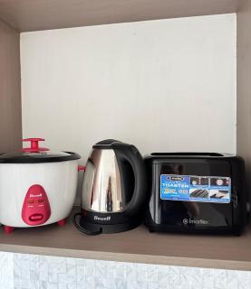 EC City Haven Modern Cozy Studio near Malls and Transport terminals with Wifi Netflix Balcony - 5