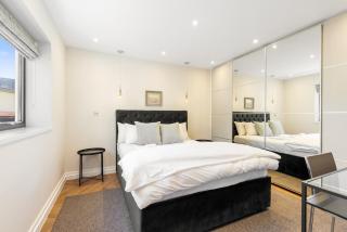 Stylish 1Bed Getaway with Free Parking - 4