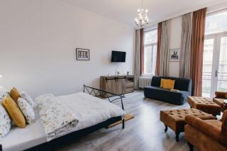 Cozy City Centre Apartment Merkur - Sunny Balcony - 4