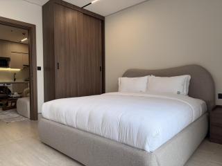 Amara Blvd 1BR Balcony Cozy Living Room 105 - 3