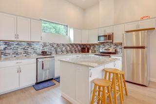 Beautiful Lake Travis & Hill Country Views Home! - 9