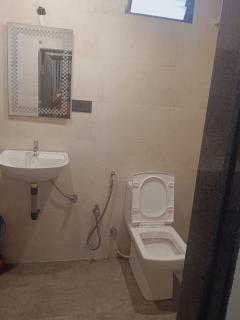 Green Building Deluxe 1BHK & 2BHK Apartment Ac WI-FI Viila - 7