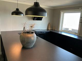 family home with ocean view - 0