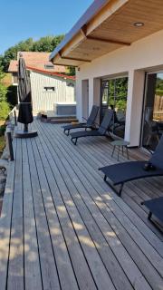 Gîte La Lanterne Location PMR Vosges avec spa, jacuzzi, vue montagne, 6 pers - 1