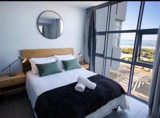 Oceanfront Elegance - 8