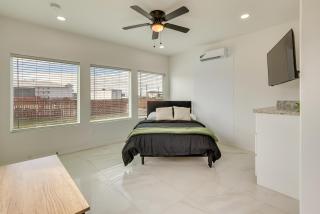 Community Pool! Walkable South Padre Island Studio - 5