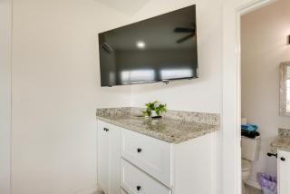 Community Pool! Walkable South Padre Island Studio - 1