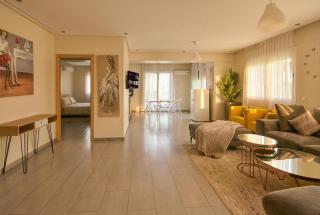 Cozy Central - Gym & Spa Services - 7