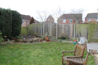 4-Bed Home for Corporate & Family Stays - 9
