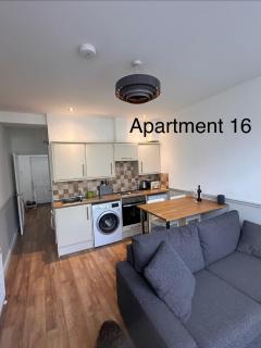 Dorchester Town Centre Entire Apartment - 1