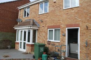 4-Bed Home for Corporate & Family Stays - 5
