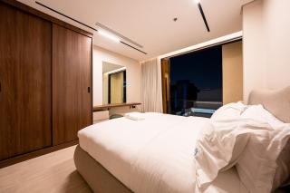 Amara Blvd 1BR Balcony Cozy Living Room 206 - 7