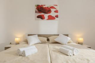 Peacefull Apartment with Garden and Barbeque - 8