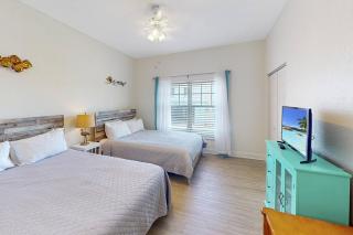 106 - Palms of Treasure Island - 4