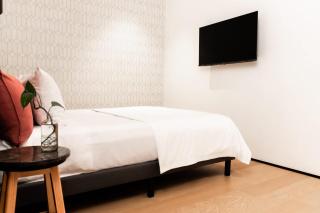 Puerta Roja Excelente Ubicacion en la Condesa suite tina - 4