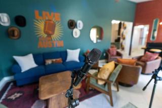 The Lone Star Oasis - Pool Karaoke & Game Room - 3