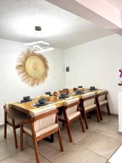 Vivencia GTO 4BR Rooftop w Private Garage 15m Dtwn - 9