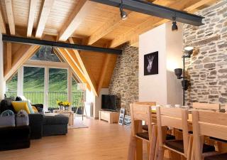 Val d'Aran: Apartamento abuhardillado con vistas - 0