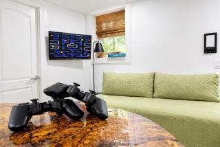 Walkable, 2 King En-Suites, Game Room, EV Charger! - 4