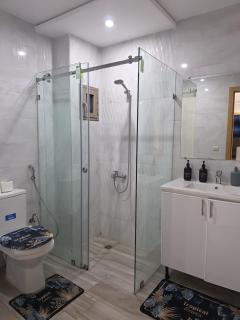 Stylish Apartment, Mountain View, Netflix, Wifi - 1