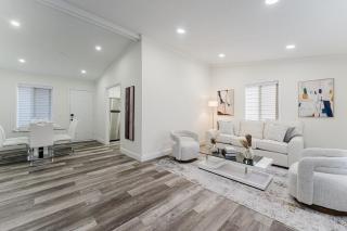 Three-Bedroom Villa with Private Jacuzzi and Game Room - Near Atlantic Ave - 3