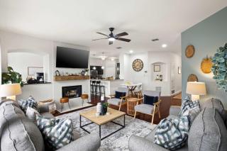 3BD 2BA Farmhouse Retreat Pool Gym Games BBQ - 8