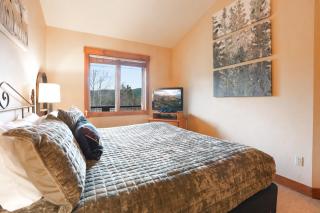 Mountain Thunder Snowfall Condo: Ski In, Resort Amenities - 5