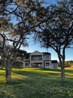 Acacia House - 0